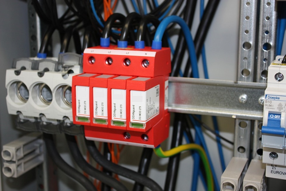 U berspannungsschutz bei Elektro Abidovic in Ulm